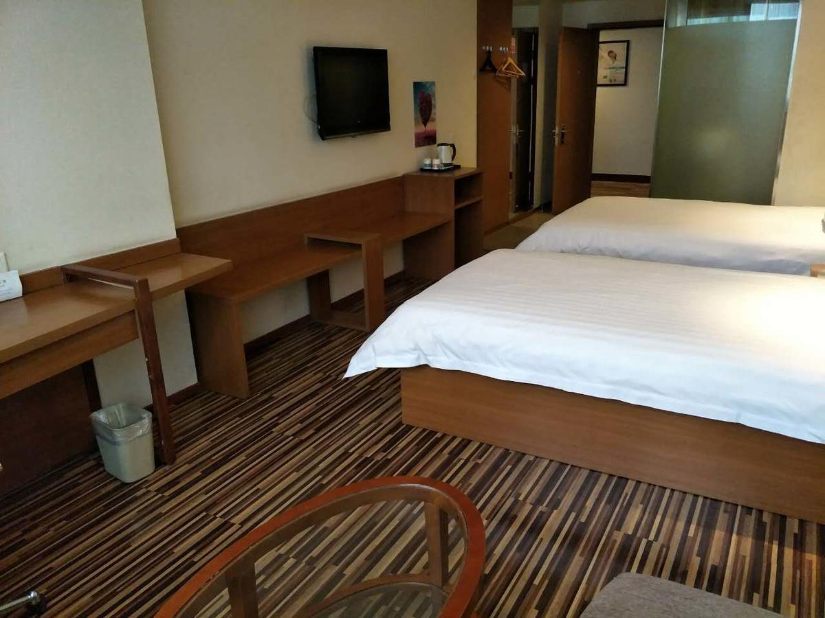 Goldmet Inn Taiyuan Dananamen Exterior photo
