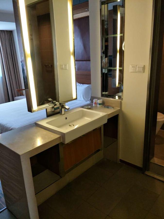 Goldmet Inn Taiyuan Dananamen Exterior photo